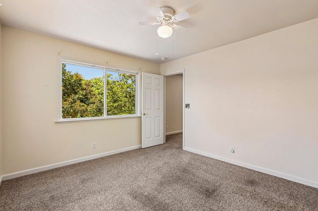 6808 Kermit Ln, Fair Oaks, CA 95628