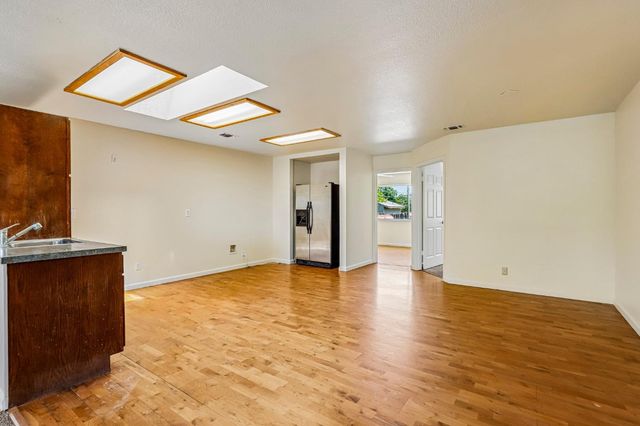 6808 Kermit Ln, Fair Oaks, CA 95628
