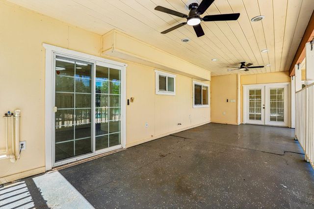 6808 Kermit Ln, Fair Oaks, CA 95628