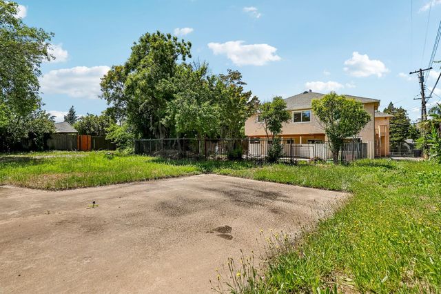 6808 Kermit Ln, Fair Oaks, CA 95628