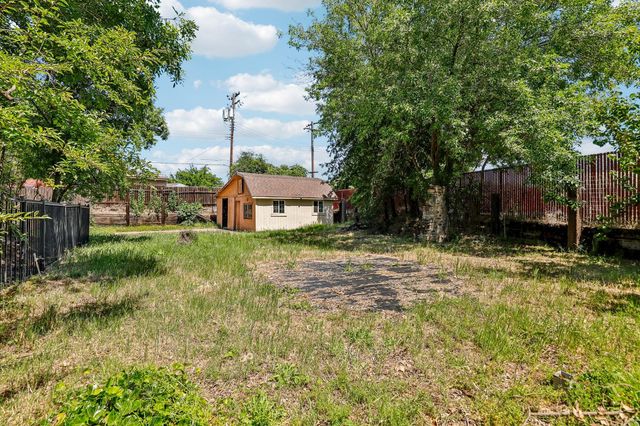 6808 Kermit Ln, Fair Oaks, CA 95628