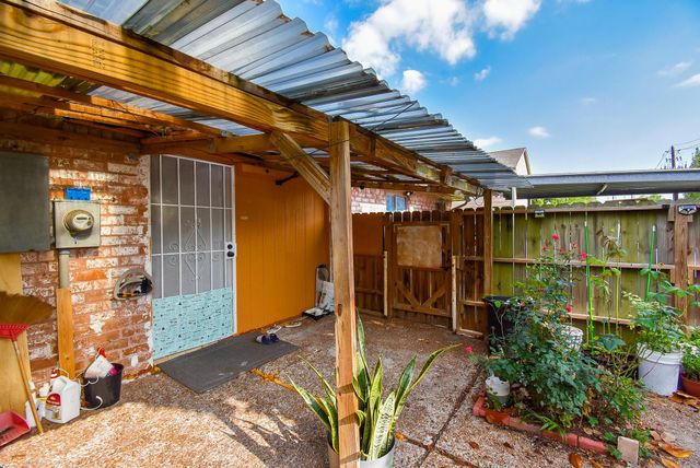 12469 Sharpview Drive 2469, Houston, TX 77072