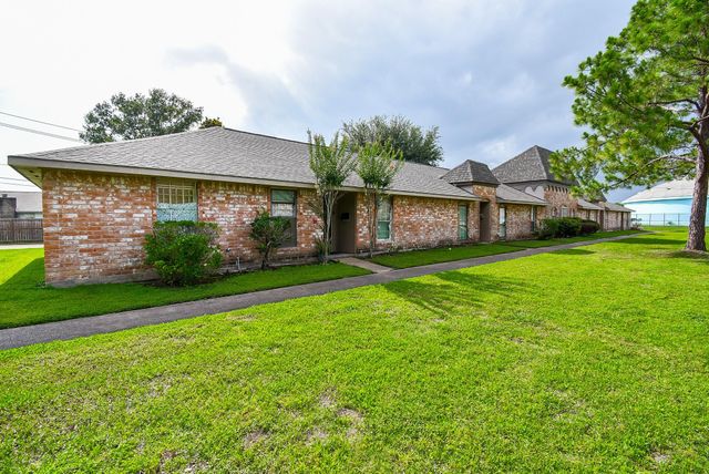 12469 Sharpview Drive 2469, Houston, TX 77072