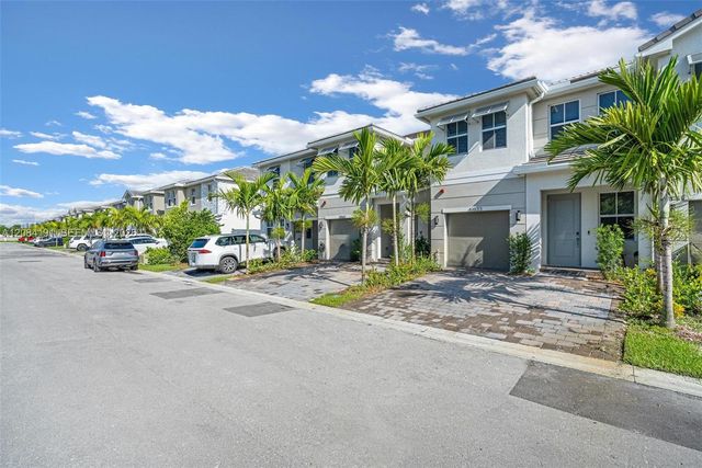 17033 SW 1st Street 1, Pembroke Pines, FL 33027