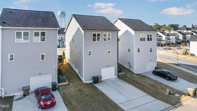 111 Rosemary Street, Clayton, NC 27520