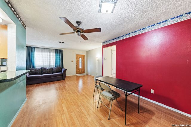 5731 BEAR LAKE DR, San Antonio, TX 78244