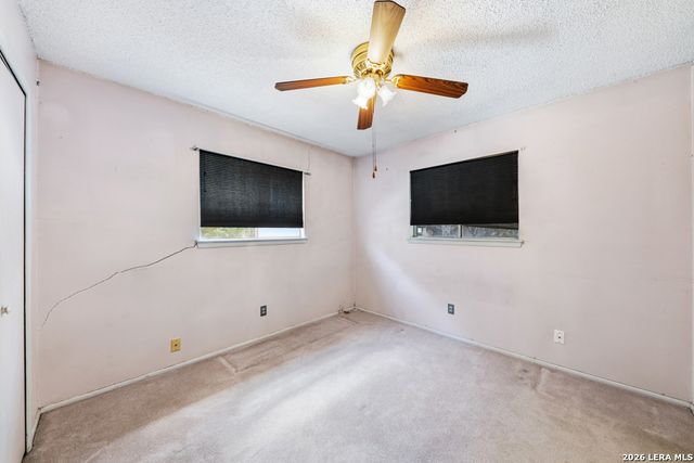 5731 BEAR LAKE DR, San Antonio, TX 78244