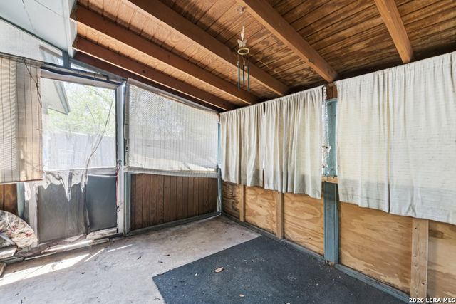 5731 BEAR LAKE DR, San Antonio, TX 78244