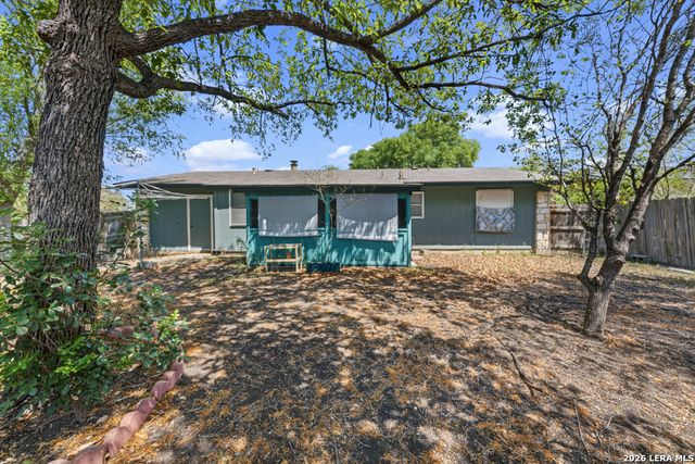 5731 BEAR LAKE DR, San Antonio, TX 78244