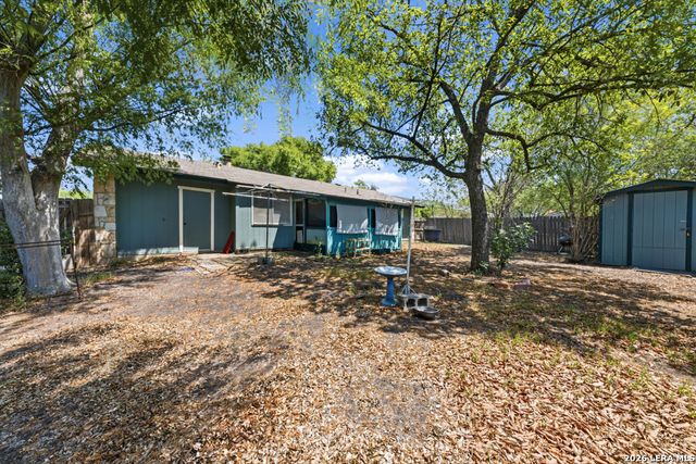 5731 BEAR LAKE DR, San Antonio, TX 78244