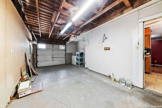 5731 BEAR LAKE DR, San Antonio, TX 78244