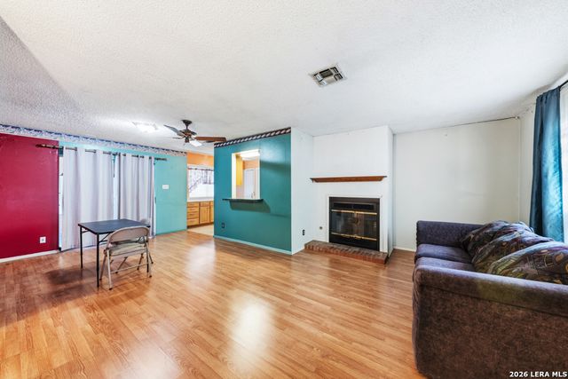 5731 BEAR LAKE DR, San Antonio, TX 78244