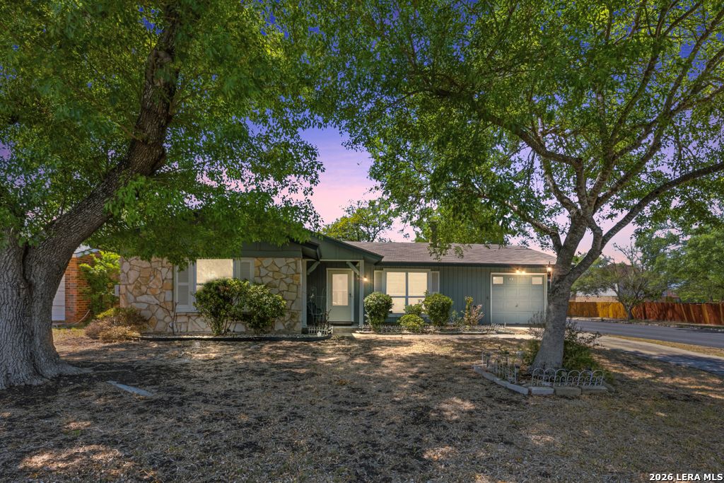 5731 BEAR LAKE DR, San Antonio, TX 78244