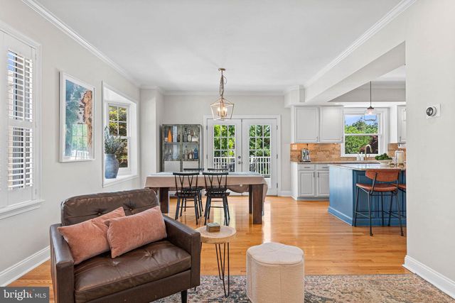 724 ASHURST RD, Havertown, PA 19083