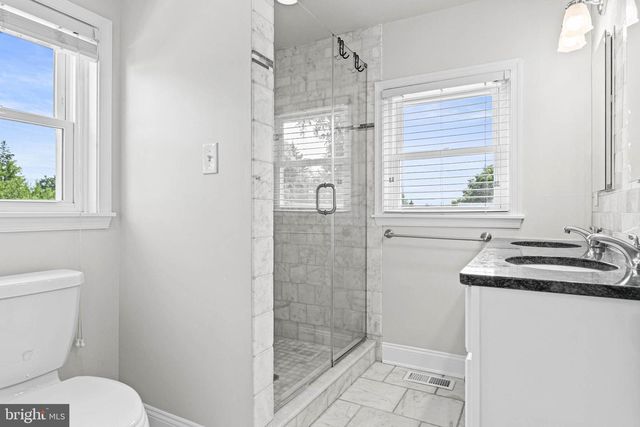 724 ASHURST RD, Havertown, PA 19083