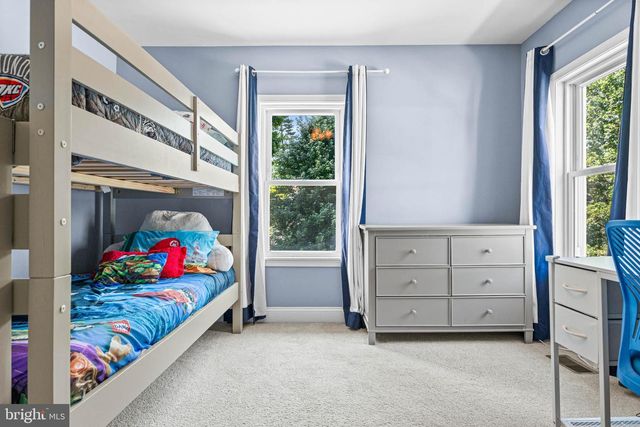 724 ASHURST RD, Havertown, PA 19083