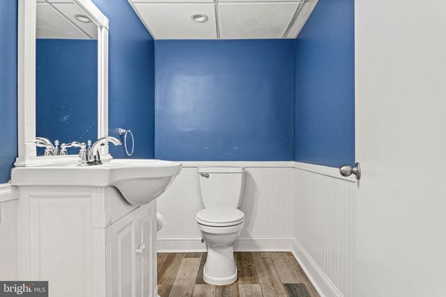 724 ASHURST RD, Havertown, PA 19083