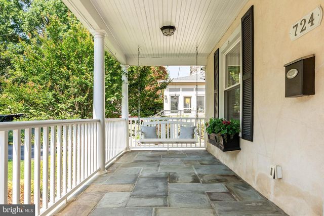 724 ASHURST RD, Havertown, PA 19083