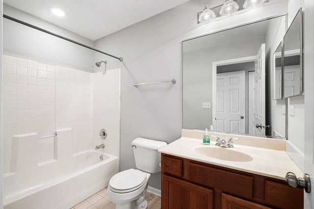 3845 N Milwaukee Avenue, Chicago, IL 60641