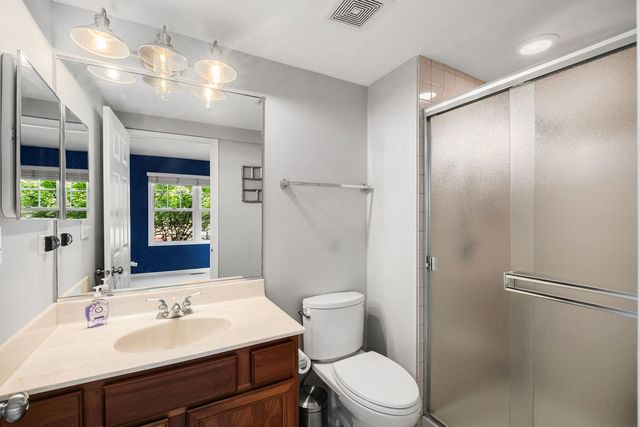 3845 N Milwaukee Avenue, Chicago, IL 60641