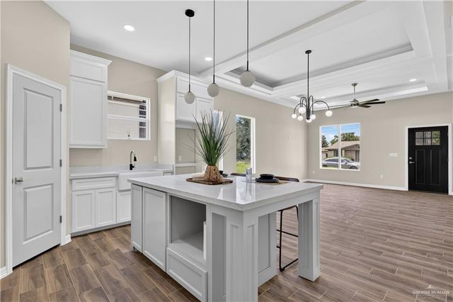209 S 17th Street, Donna, TX 78537
