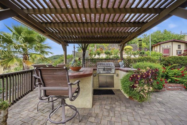 17975 Deer Run Court, Morgan Hill, CA 95037