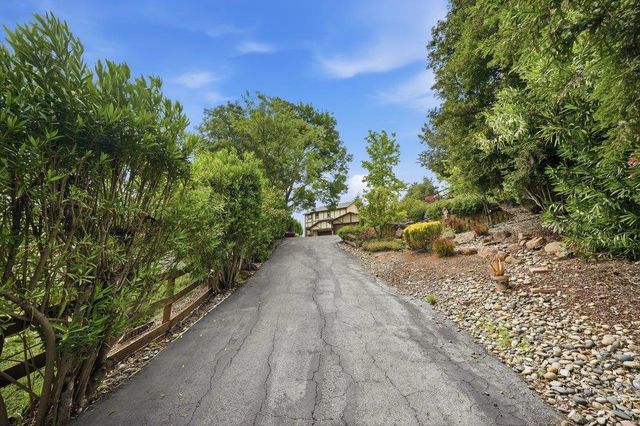 17975 Deer Run Court, Morgan Hill, CA 95037