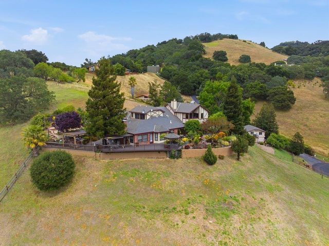 17975 Deer Run Court, Morgan Hill, CA 95037