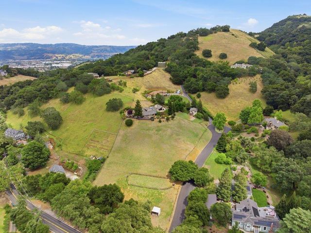 17975 Deer Run Court, Morgan Hill, CA 95037