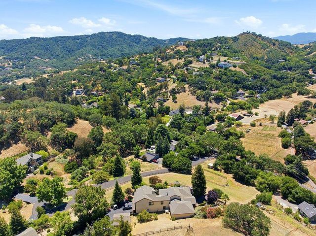 17975 Deer Run Court, Morgan Hill, CA 95037