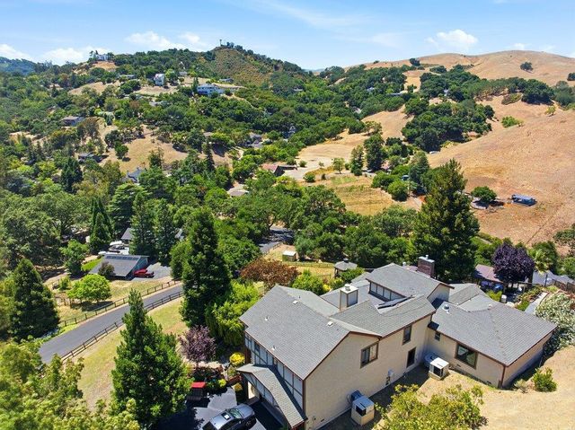 17975 Deer Run Court, Morgan Hill, CA 95037