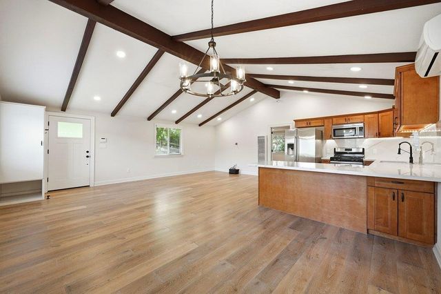 17975 Deer Run Court, Morgan Hill, CA 95037