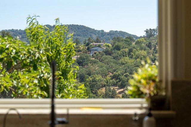 17975 Deer Run Court, Morgan Hill, CA 95037