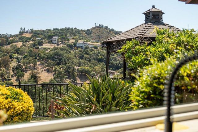 17975 Deer Run Court, Morgan Hill, CA 95037