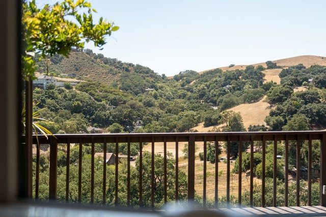 17975 Deer Run Court, Morgan Hill, CA 95037