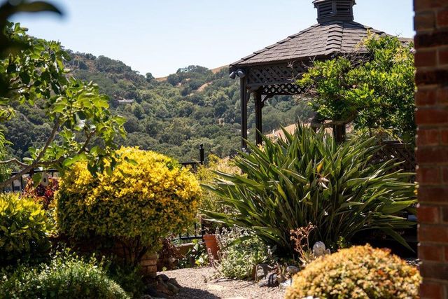 17975 Deer Run Court, Morgan Hill, CA 95037