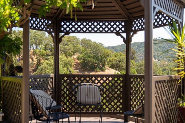 17975 Deer Run Court, Morgan Hill, CA 95037