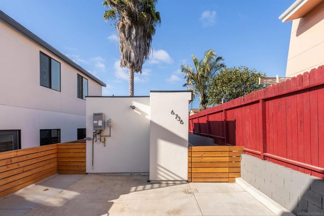 6728 Thomson Ct, San Diego, CA 92111