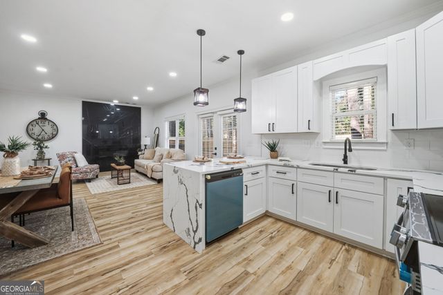 2554 Brentwood Road, Decatur, GA 30032