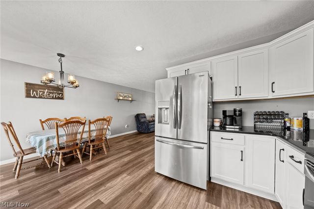 864 Liberty Court SW, Massillon, OH 44647