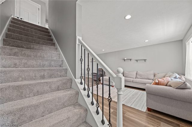 864 Liberty Court SW, Massillon, OH 44647