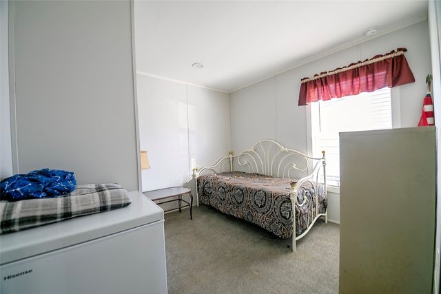 176 Graydon Road, Whitesboro, TX 76273