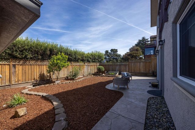 525 5th Street, Montara, CA 94037