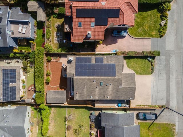 525 5th Street, Montara, CA 94037