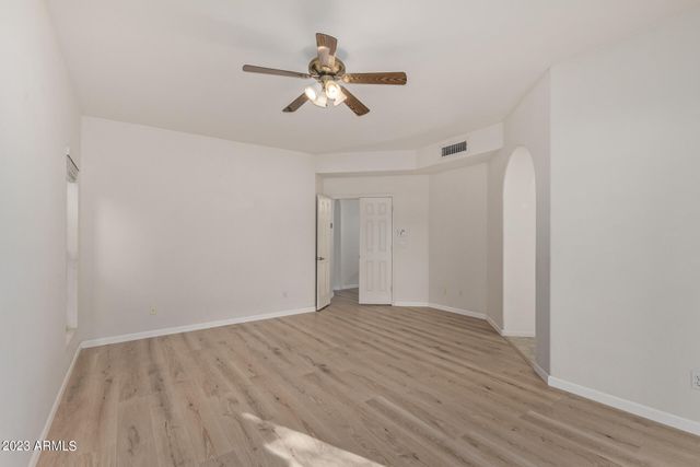 9414 S 51ST Street, Phoenix, AZ 85044