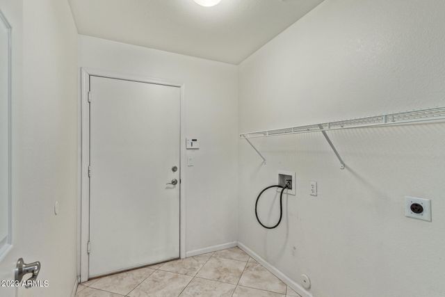 9414 S 51ST Street, Phoenix, AZ 85044