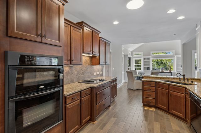 425 Caledonian Ct, Nashville, TN 37211