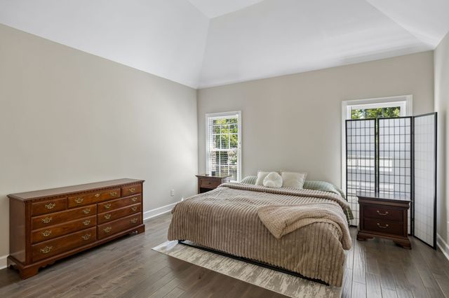 425 Caledonian Ct, Nashville, TN 37211