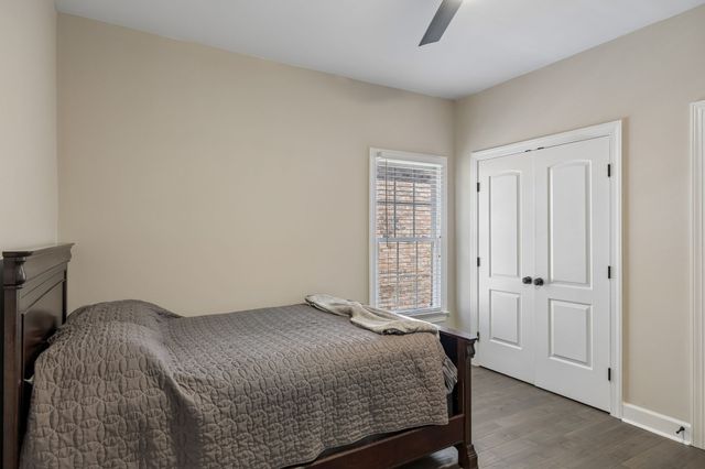 425 Caledonian Ct, Nashville, TN 37211