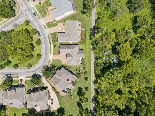 425 Caledonian Ct, Nashville, TN 37211